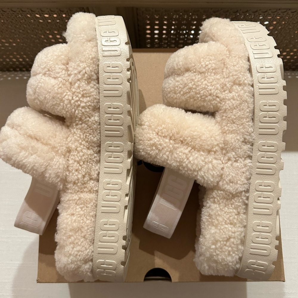 UGG FLUFFITA SHEARLING SLIP ONS (NEW)